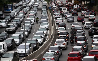 Feriadão: mais veículos exigem cuidados dos condutores