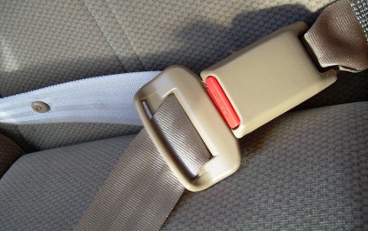 Apenas 7% dos passageiros usam o cinto de segurança no banco traseiro