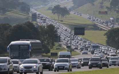 Instalação obrigatória de rastreadores em veículos novos é rejeitada por comissão da Câmara