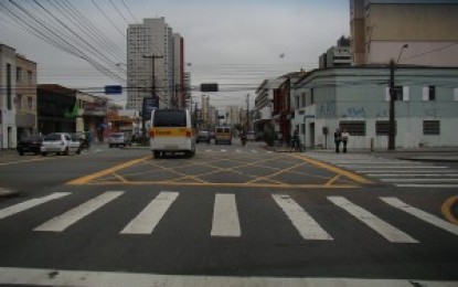 Comissão aprova recurso extra de sinalização em faixas de pedestres