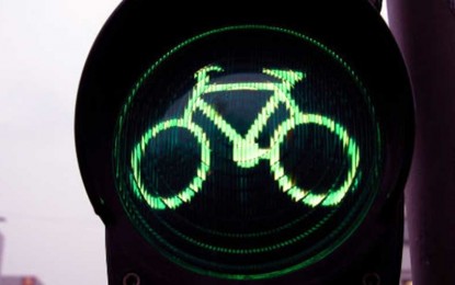 Vai pedalar? Vá com segurança