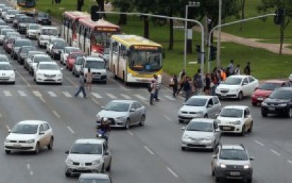 Frota de veículos registrada no Estado aumenta 161% em 20 anos