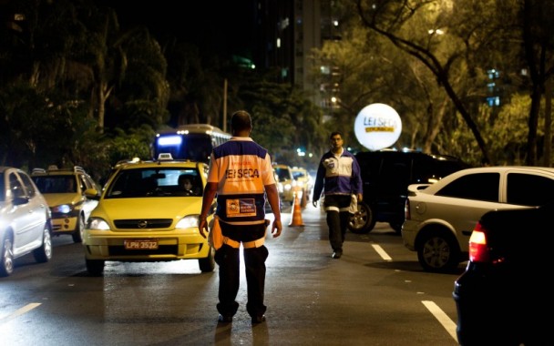 comissao-da-camara-aprova-aumento-de-pena-para-motorista-embriagado