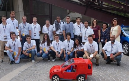 Estudantes da USP ganham prêmio com carro flexível e compartilhado