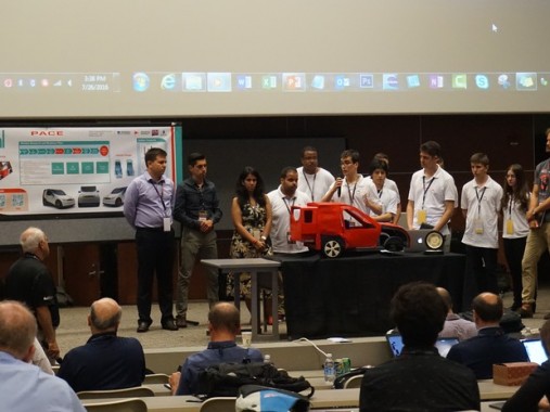 estudantes-da-usp-ganham-premio-com-carro-flexivel-e-compartilhado2