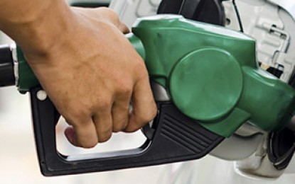 Gasolina ou etanol? Para veículos flex misturar ambos não faz diferença