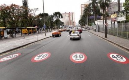 Estatísticas mostram queda de acidentes em vias que tiveram redução de velocidade