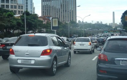 Lei pode proibir mudança de modelo em carros antes de um ano