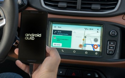 Sistema Android Auto passa a ter o aplicativo Waze