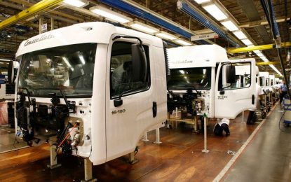Setor de caminhões reage em 2017, mas fábricas operam com 25% da capacidade