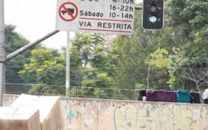 Estudo revela dificuldades do transporte de cargas em centros urbanos