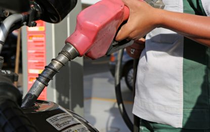 Preço do diesel tem leve alta após 5 semanas de queda, diz ANP