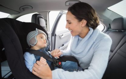 Cadeirinha de costas para o movimento: adie a troca de posição o quanto puder