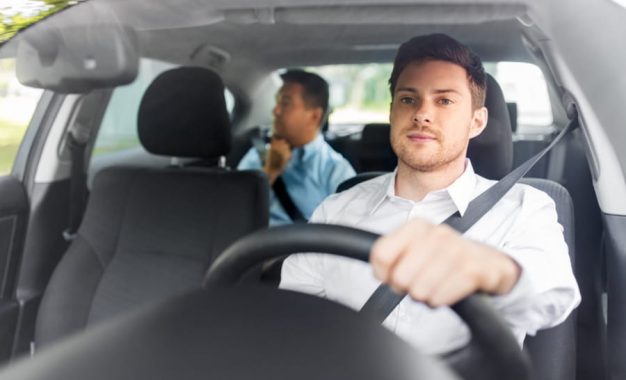 Taxistas e motoristas de aplicativo poderão ter direito ao seguro-desemprego