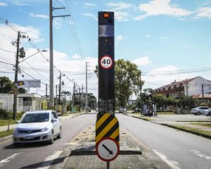 Radares deverão ter painel eletrônico e mostrar velocidade do veículo, prevê PL