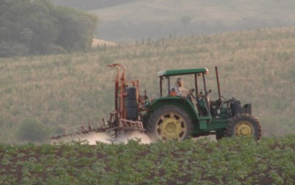 Denatran deve adiar emplacamentos de máquinas agrícolas