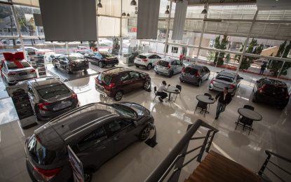 Venda de veículos novos sobe 13,1% em novembro, diz Fenabrave